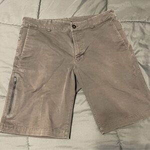 Men's The North Face Hommes Shorts Dark Gray Size 34 & 10" Inseam